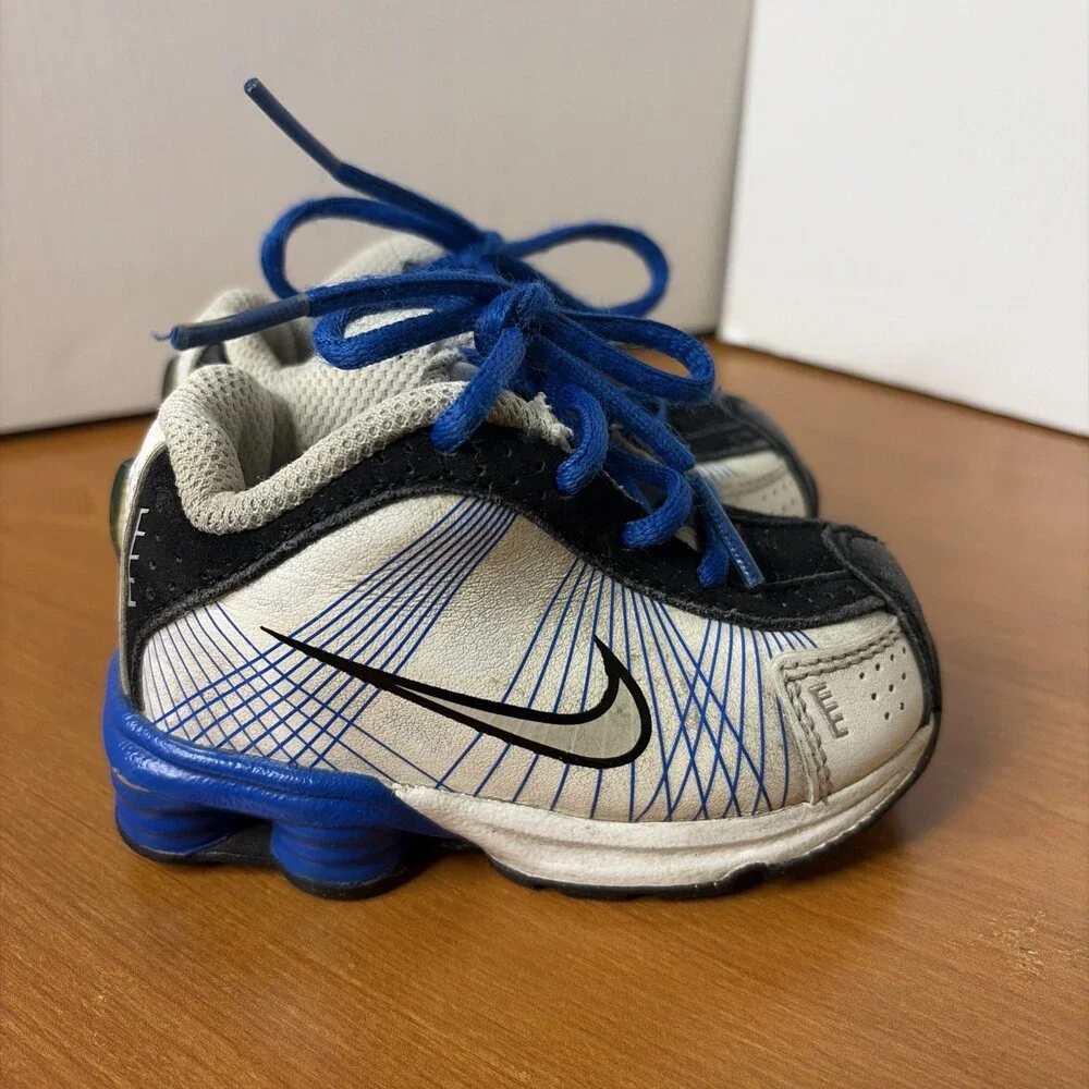 Nike Shox Toddler Walking Shoes Size 4C White/Blue/Black